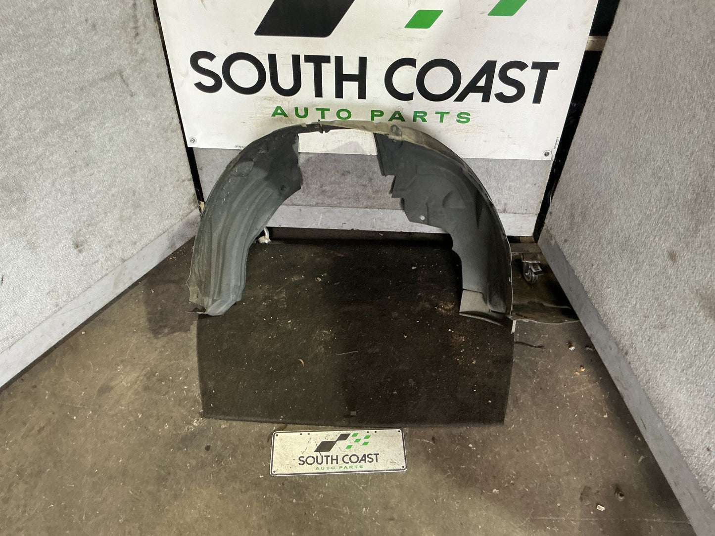 2014 Mazda CX-5 KE Right Front Guard Liner