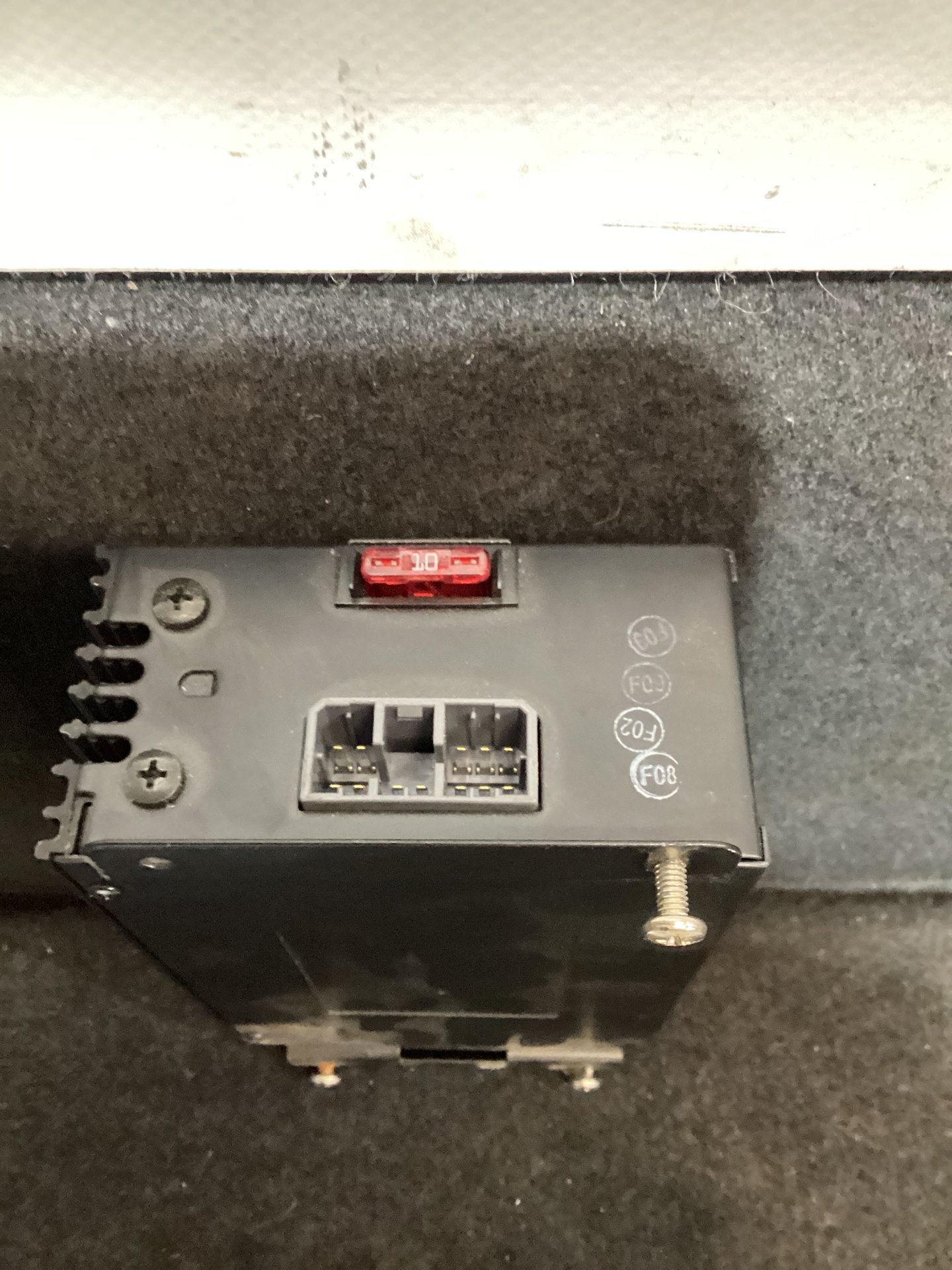 2007 Holden Calais VE 6G1EX55768L940846 Amplifier/Subwoofer Unit 92158092