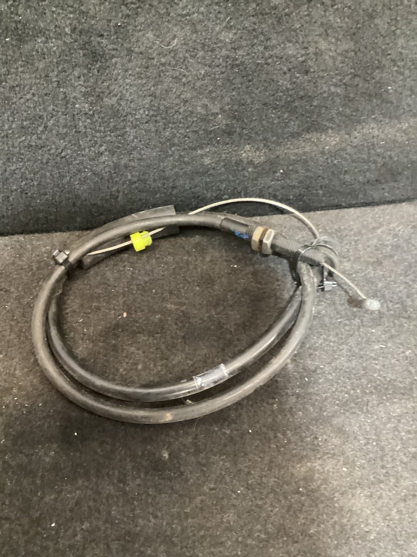 Holden Commodore VR  Accelerator Cable