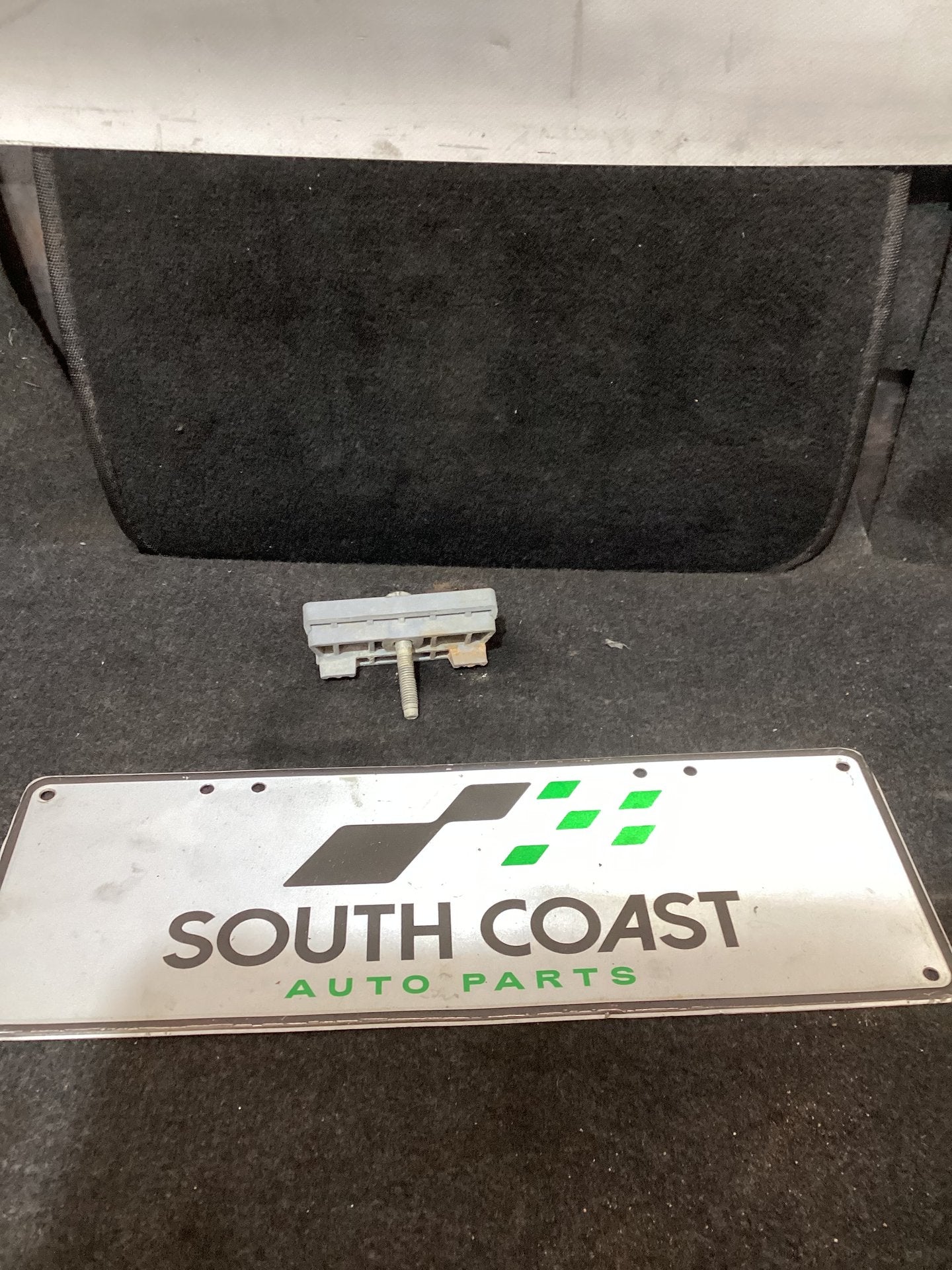 Holden Colorado RG U148CK Battery Clamp