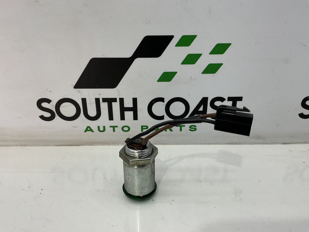 1999 Holden Commodore VT 6H8VTK69HXL423830 Cigarette Lighter