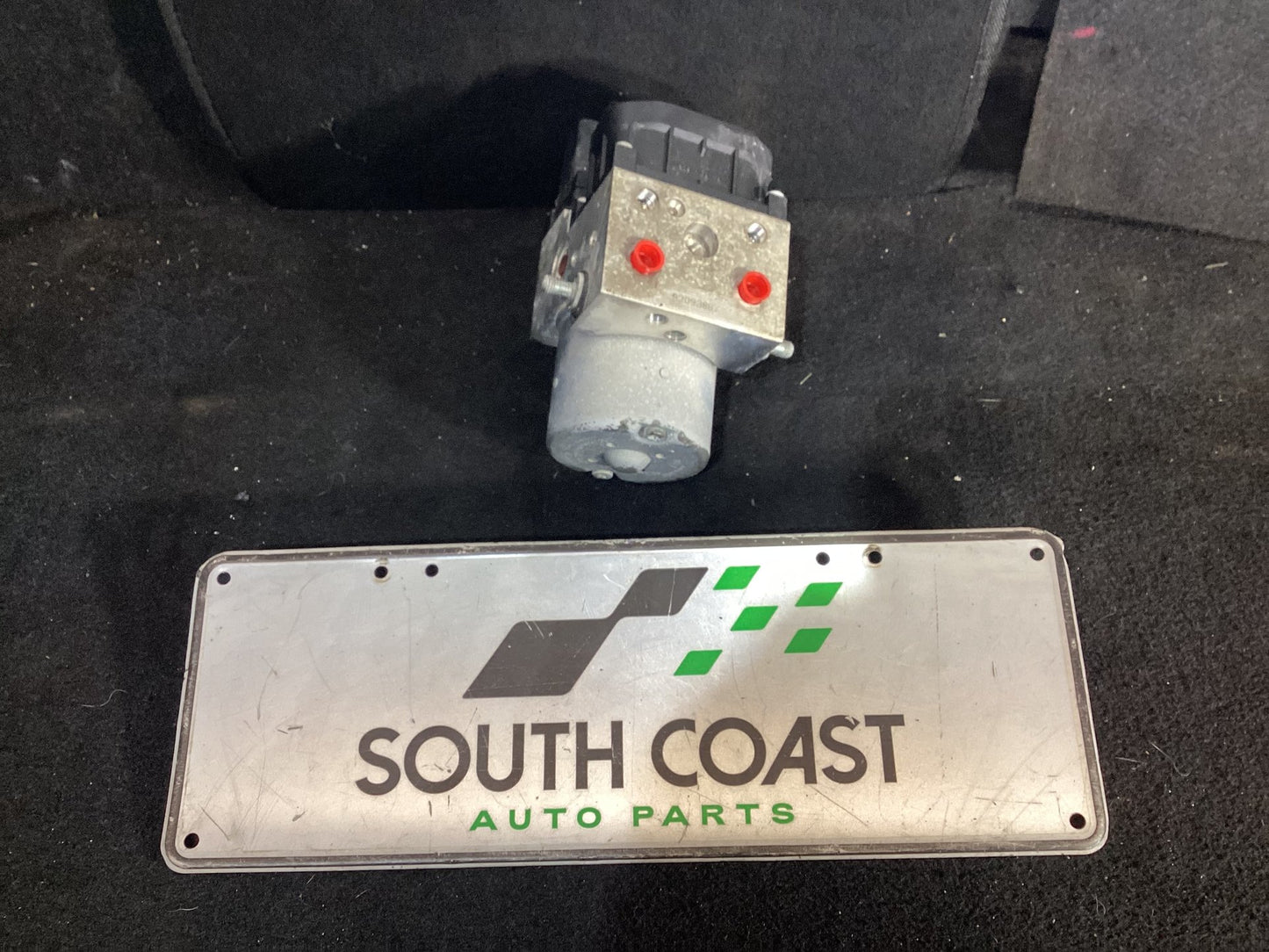 2004 Holden Commodore VY ABS Pump 92093867