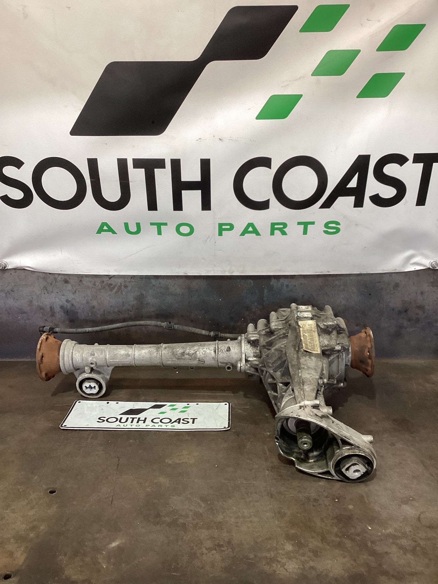 2018 Volkswagen Amarok Front Differential Assembly 0C1409506B