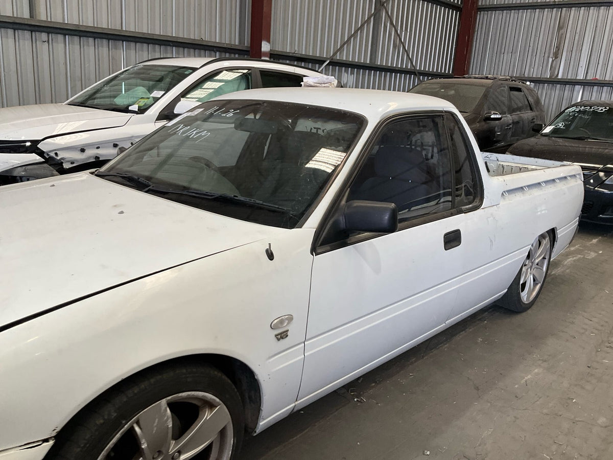 1999 Holden Commodore VS Extended Cab Utility