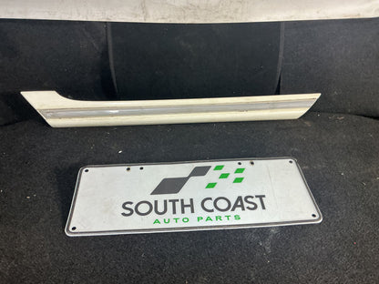 1990 Holden Statesman VQ 6H8VSY19UML459969 Right Rear Wheel Arch Moulding 92040094