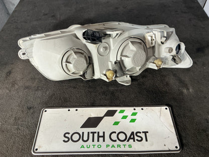 2002-2004 Holden Commodore VY Left Headlight 92083411
