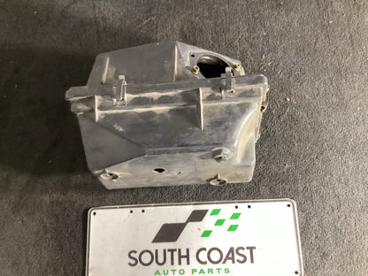 1992 Holden Commodore VP  Air Filter Box 92025272