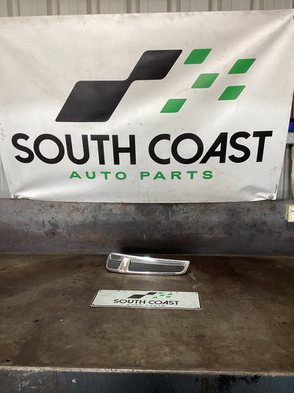 2013-2015 Holden Commodore VF Left Indicator 92273263