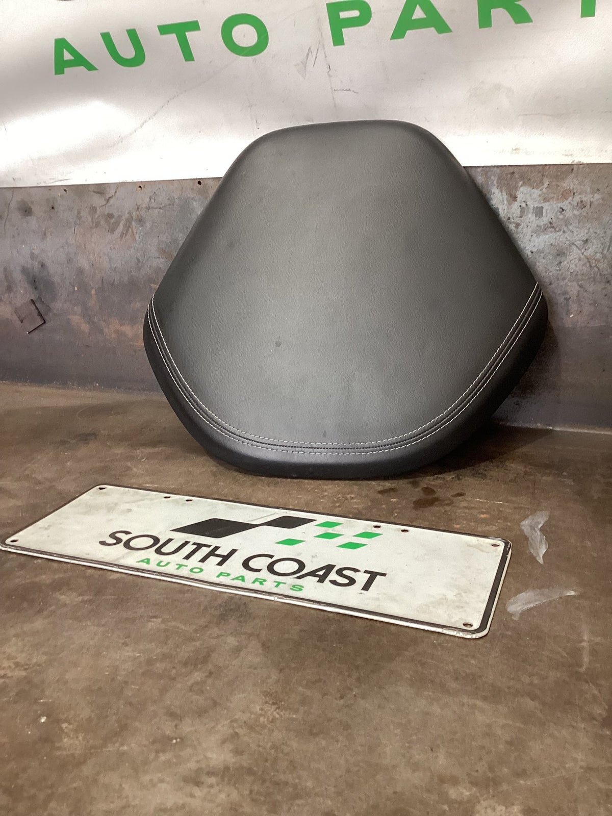 2013-2015 Holden Commodore VF Dash Pad 92294184