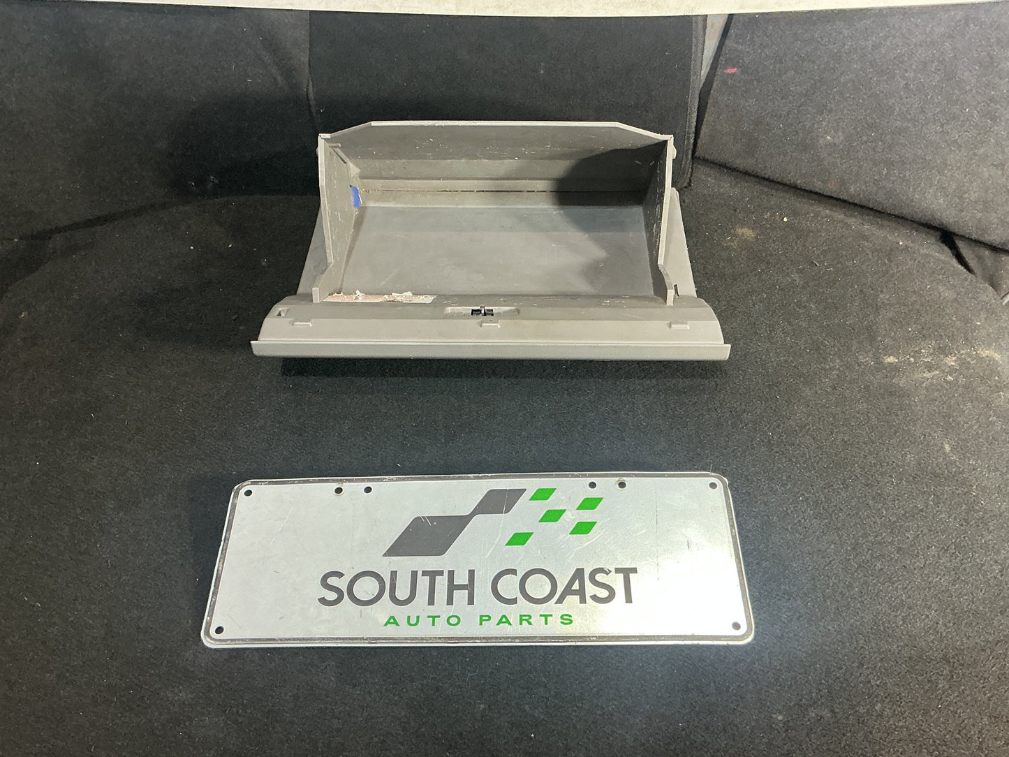 2003 Holden Rodeo RA Glove Box Lid 92145268