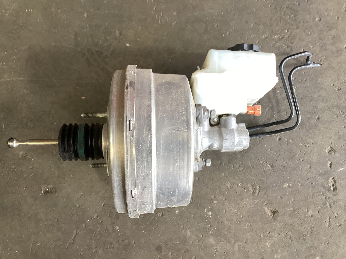 2016 Holden Commodore Commodore Brake Booster VFV6BRAKEBOOSTER